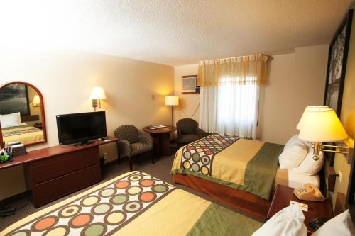 2 double beds