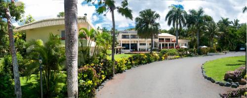 Bedarra Beach Inn