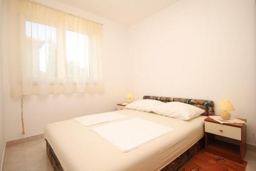 Apartments with a parking space Seget Vranjica Trogir - 8507 - image 4