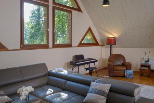 Le Loft Moderne et Chaleureux avec Vue Verdoyante