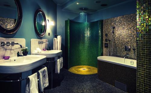 Dorsia Hotel & Restaurant - image 5