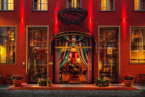 Dorsia Hotel & Restaurant - image 5