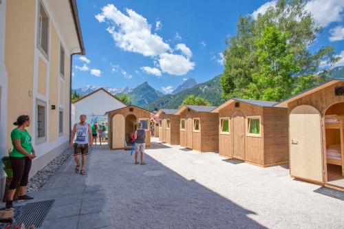 Cottage (4 Adults) with Shared Bathroom