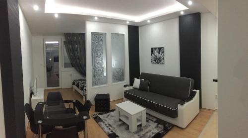 . Apartman Jezdić