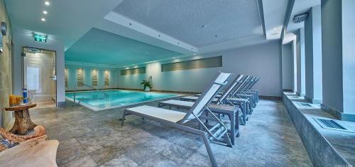 Swimming pool, Hotel Schelf GmbH & Co. KG in Busum