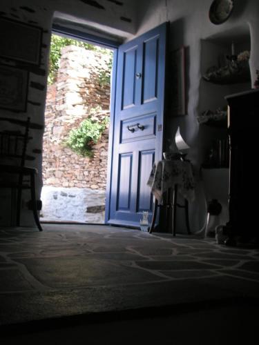 3-level doll house in Kea Ioulida/Chora, Cyclades, Yulis (foto 7)