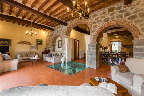 Felles stue/TV-område, Spacious Cortona Villa in Le Contesse