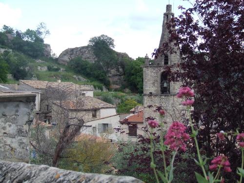 Buitenkant, Halte en Provence in Peyruis