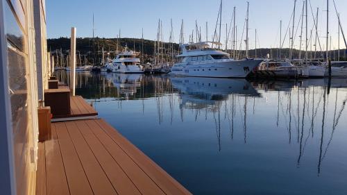 Floating Sea Houses Marina Lux – Portoroz, MO