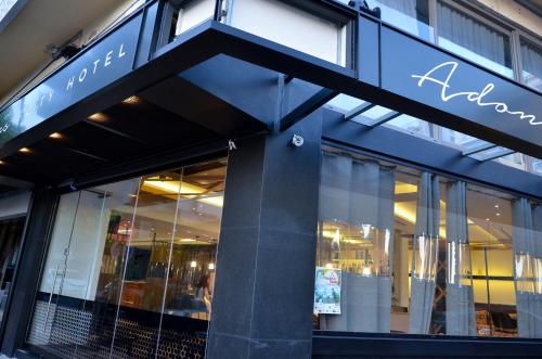 Létesítmények, Adonis City Hotel in Pátra