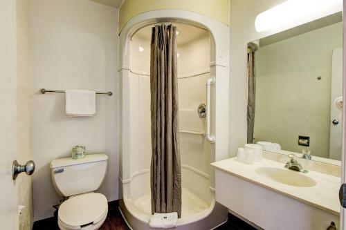 2 double beds