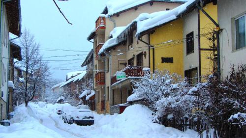 Family Hotel Santo Bansko - image 7