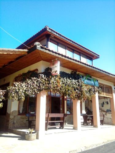 Hotel Ambrozia - image 2