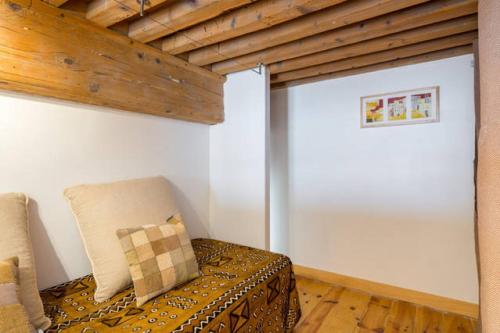 Loft coeur du Vieux Lyon, Лион (фото 9)