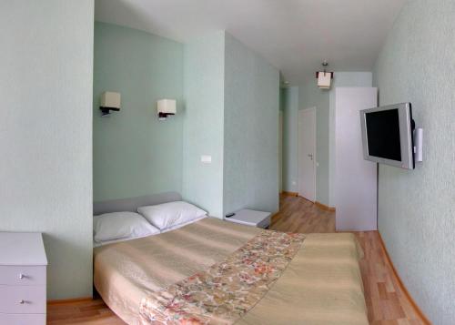 Nevsky 105 Hotel - image 6