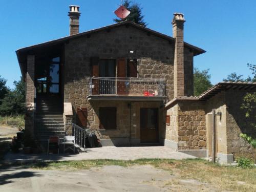Bejárat, Casale di Burano in Onano