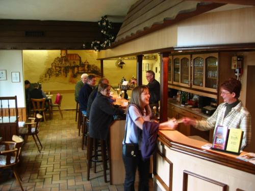 Hotel & Restaurant - Gasthaus Brandner, Trendelburg (фото 8)