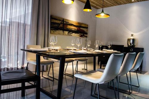 餐廳, 努埃瓦埃斯坦西亞酒店 (NEhotel Nueva Estancia) in 市中心