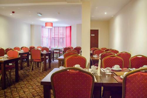 The Trafford Hotel - image 5