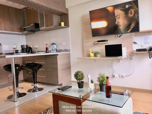 ALU Apartments - Limit with Miraflores Panoramic City View