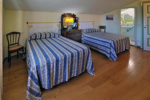 Book the Two-Bedroom Apartment Two-Bedroom Apartment