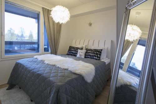 Tuomas' Luxurious Suites, Nilo