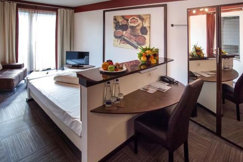 Hotel Lifestyle - main image