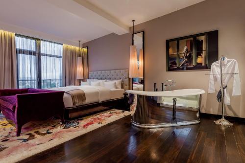 Hotel Zoo Berlin - image 12