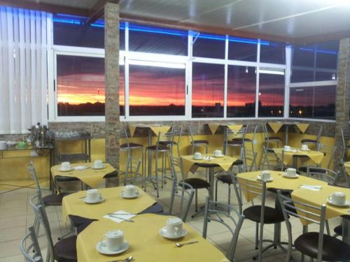 Food and beverages, Plaza Milenium in San Rafael