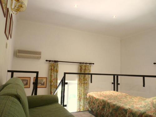 Classic Hotel - image 14