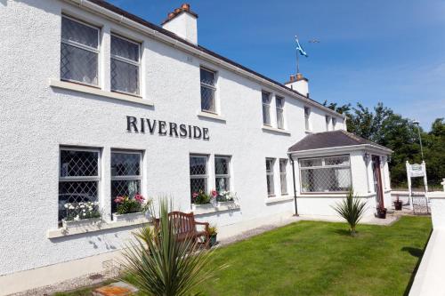 Tampilan eksterior, Riverside in Ullapool