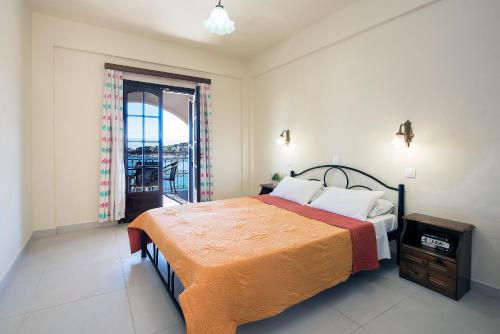 Dimitrios Apartments - image 3