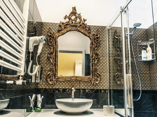 Impero Vaticano Suites Guest House