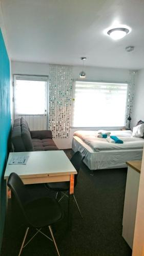 Easy Stay - Accommodation - Keflavík
