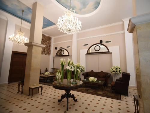 Colibri Hotel in Baabdat