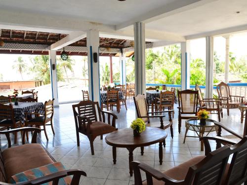 Facilities, Hotel Happy Tuna in Hikkaduwa