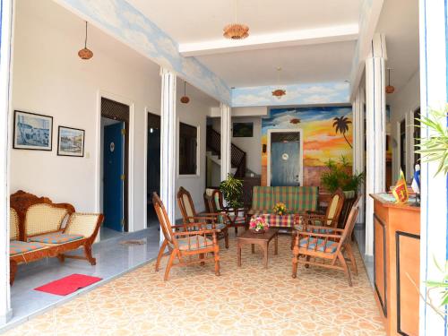 Lobby, Hotel Happy Tuna in Hikkaduwa