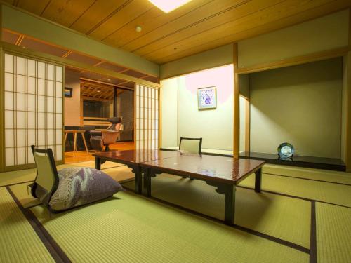 Yamashiro Onsen Midori no Yado Bansyoukaku Kaga