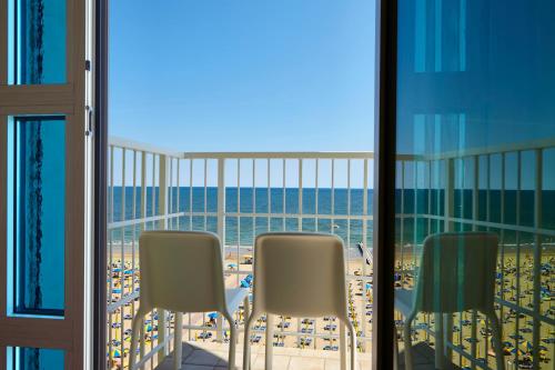 Double Room with Balcony and Sea View