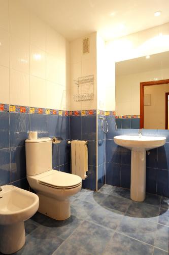 Apartamentos Urban Blue Blue Hotels - image 8