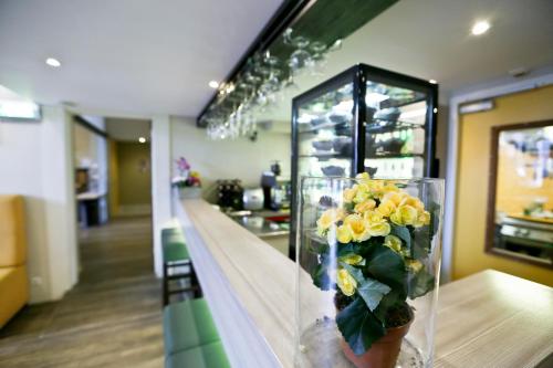 City Hotel Amsterdam - image 3