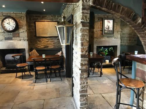 The Alma Inn - image 7