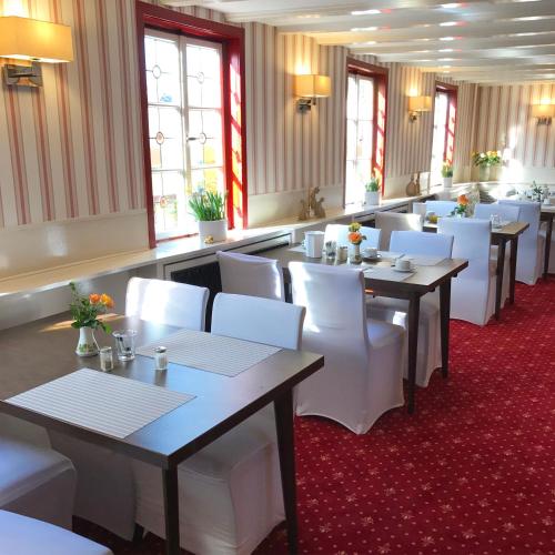 Létesítmények, Hotel zur goldenen Sonne in Usingen