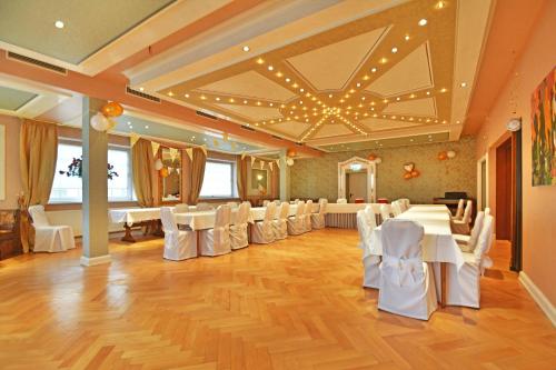 Bankett-terem, Hotel zur goldenen Sonne in Usingen