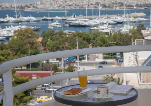 Nice Sea View Elegant Apartment - image 6
