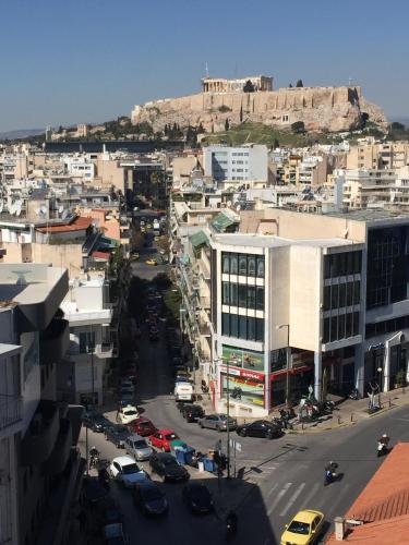 Stylish Athens Apt 10 Minute Walk to Acropolis Museum & Metro, Atény (fotografie 4)
