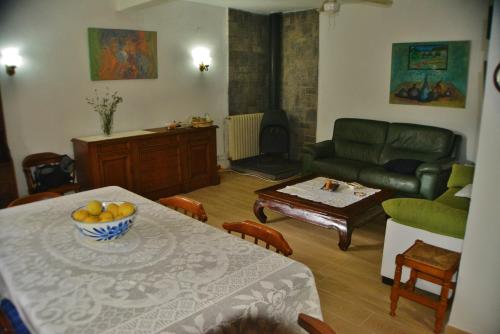 Létesítmények, Casa Las Violetas in Altura