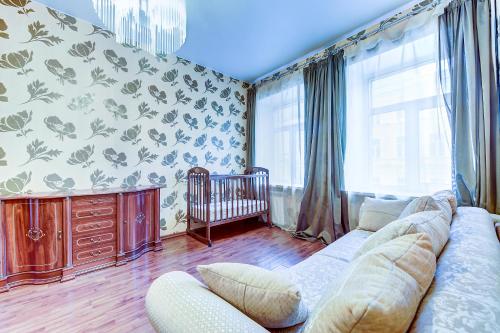 Apartment on Moyka 27 - image 4