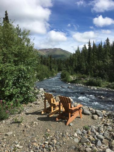 McKinley Creekside Cabins