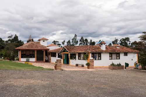 Hotel Casa de campo las margaritas alojamiento (Villa De